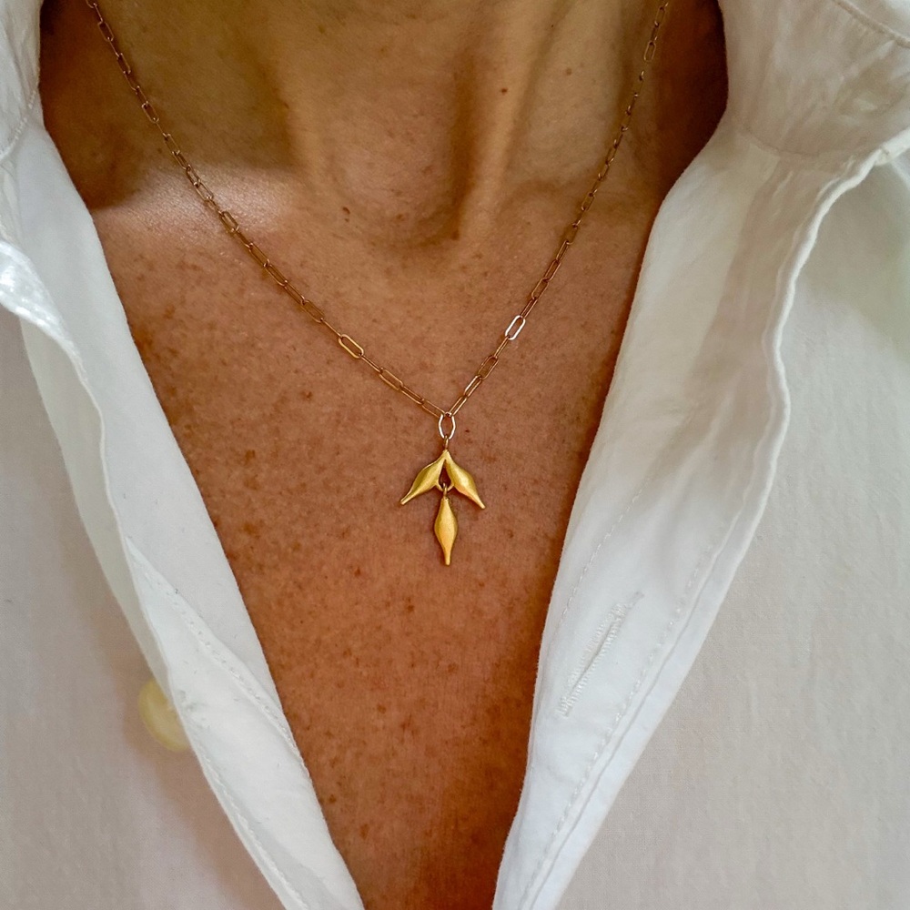 Cathy Waterman Leaf Pendant